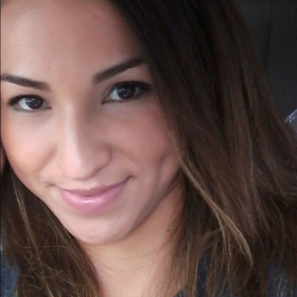 Meet your Posher, Veronica